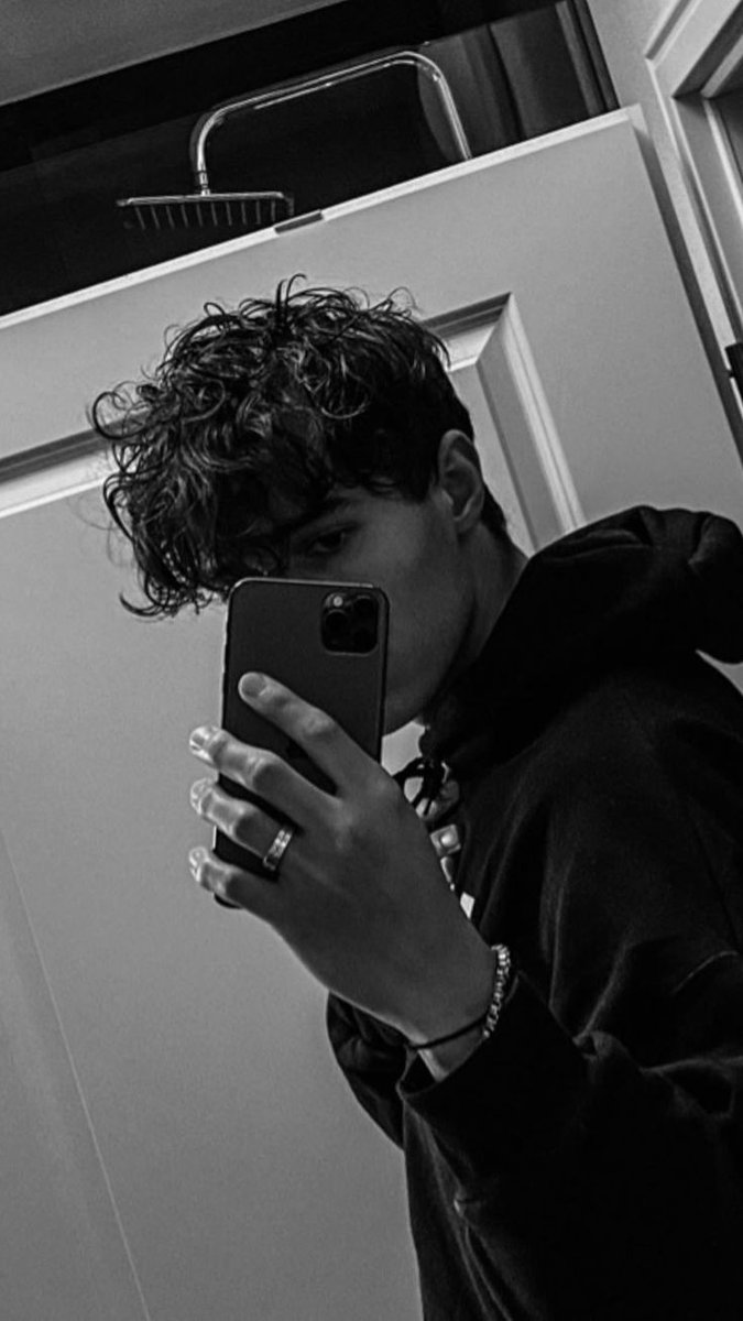 AlexisM89529097's tweet photo. Mi físico está mejorando cada día y me encanta el resultado que les parece mi cuerpo 🥵🥰💥🥵 #iCONZ第二章 #chaucoti #chaucoti #COTY #TentacionesDBTFinal2 #COTY #chaucoti #COTY #COTY #COTY #TentacionesDBTFinal #COTY https://t.co/yeRlhtlQHo
