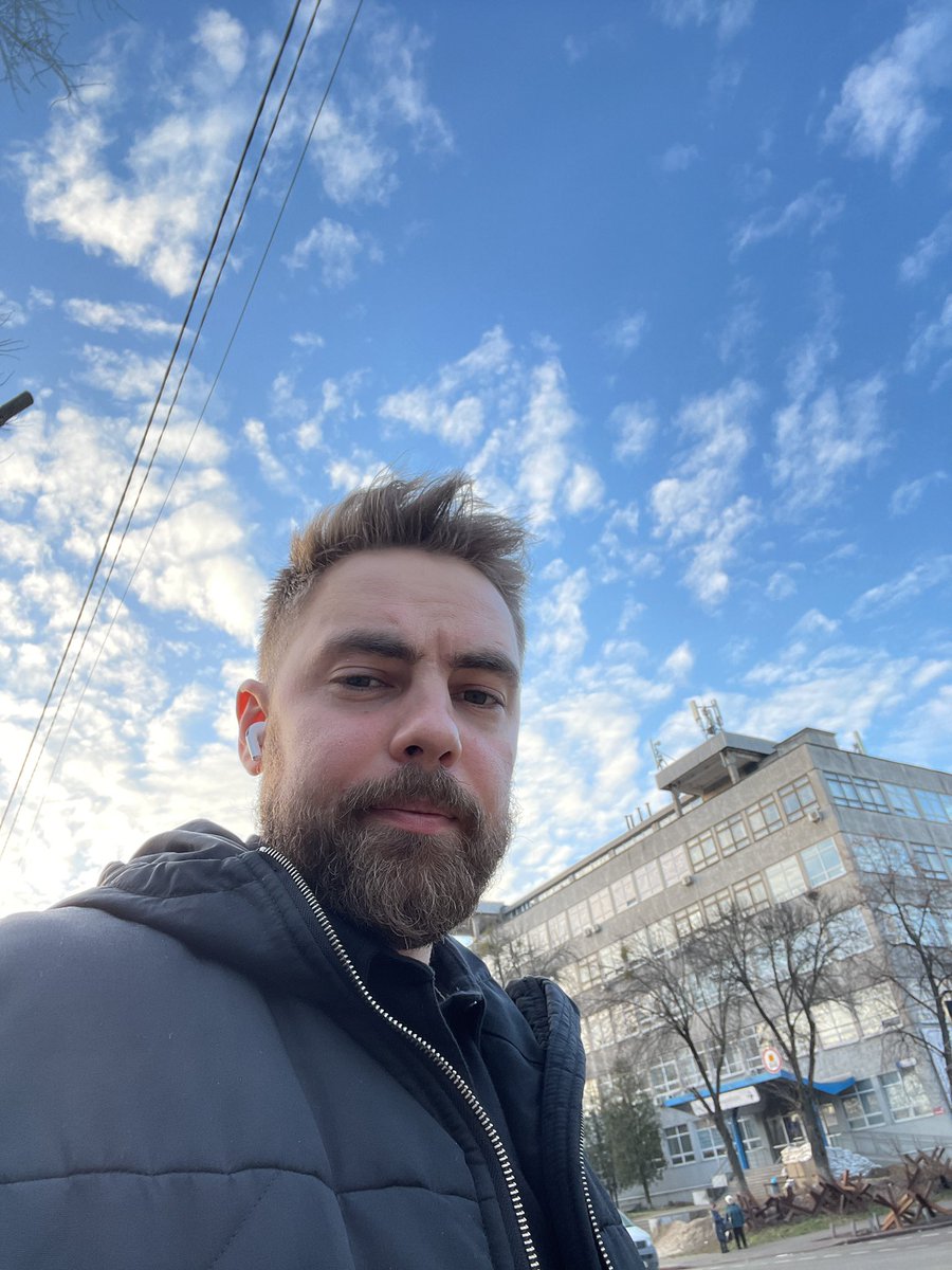 Anton Tymoshenko on Twitter: "Фоткав сьогодні небо без шахедів. Гарно ...