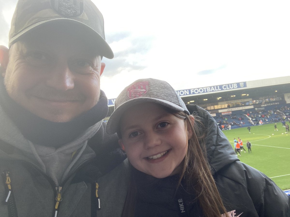 BaggieSmith's tweet photo. Come on you Baggies! 3 points against Reading today to start 2023 in style. #wba @wba @WBAShop 💙🤍💙 https://t.co/qqN5G5AQfo