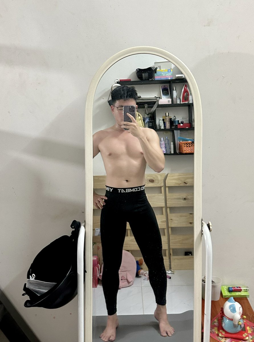 ThinH58237847's tweet photo. Mệt qué 🙃🙃🙃 https://t.co/GbhlpZYAaR