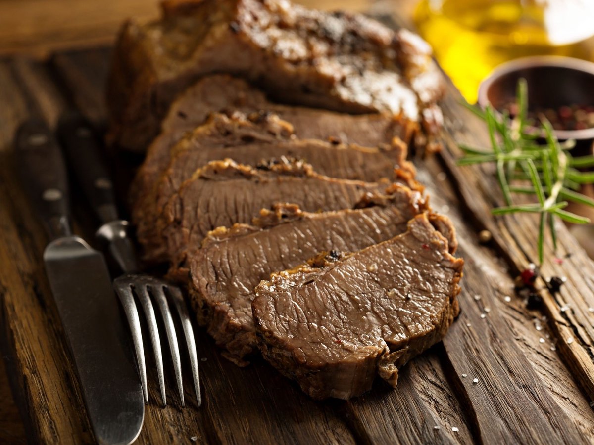 beckandbulow's tweet image. Apple Cider Braised Bison Brisket With Stone Ground Mustard. bit.ly/3iaidbH

#bisonbrisket #brisketrecipes #bisonrecipes #bisonmeat #cookingtips #beckandbulow #butchershop