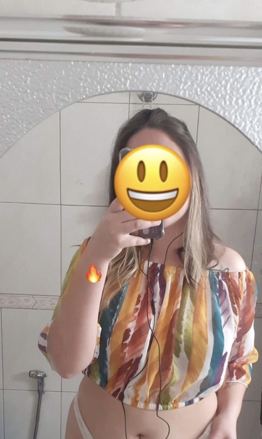 BabyFugiu's tweet photo. Estou saindo da casa minha amiga e começando esse perfil reserva, como presente pra vocês, daqui a pouquinho vou liberar minhas mídias por um valor maravilhoso 🔴 https://t.co/ihVfSuUvVj