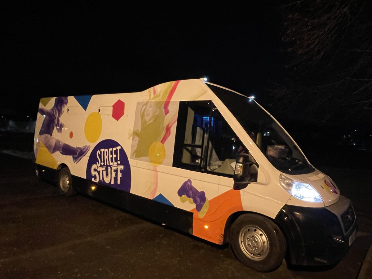 Street Stuff activities 
Monday 2nd January 
📍The Cage #Shortroods 
📍Our Lady of Peace PS #Linwood
⏰ 6:30pm-9:30pm 
#winterconnections #renfrewshire  #hotmeal #holidayhunger