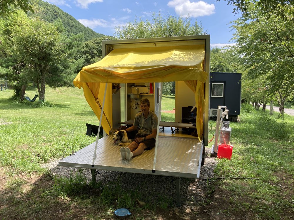 awn_AWN_'s tweet photo. mobilecube

[キューブ] 設計：awn / AWN　原田賢一　北山恒　岩崎すみれ 構造：佐藤淳構造設計事務所 製作：日軽産業株式会社
[プロデュース] アーキネット　織山和久

https://t.co/TD2n3wz8uF https://t.co/fu2ia8IaT8