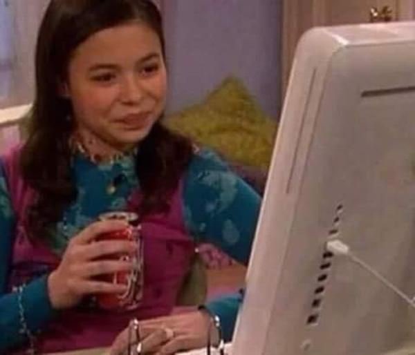 No se quienes son Cesarito y Anto Larrain, pero me gusta el chisme, así que aquí estoy leyendo todo...