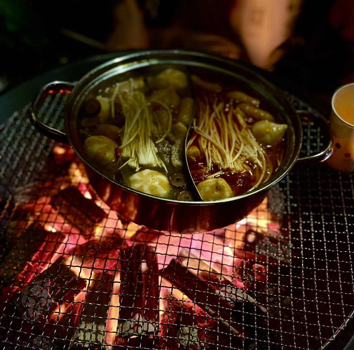 realMarkYu's tweet photo. 🌑#露营 #户外 #outdoors #bivouac https://t.co/Y4fGWlNuY2