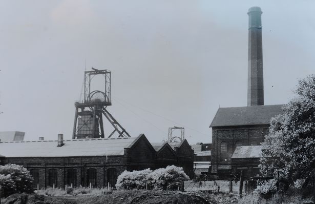 On 2nd January 1942, the Lord Mayor of Stoke-on-Trent, Harry McBrine, opened a fund for the relief of the dependents of those who lost their lives in the Sneyd Colliery Disaster, the day before. Sneyd Collieries Ltd opened the fund with a contribution of £5000 <a href="/LidiceLives/">Lidice Lives 81🌹🇬🇧🇨🇿</a>