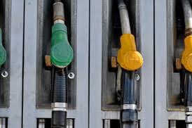 EchodelaBoucle's tweet photo. URGENT 🔴Création d’une "taxe solidarité carburant" : due lors de l’achat d’un vélo ou d’une trottinette, cette taxe forfaitaire de 125 euros permettra de financer les ristournes à la pompe et autres indemnités carburants versées aux propriétaires de véhicules thermiques https://t.co/xbT8Laja9e
