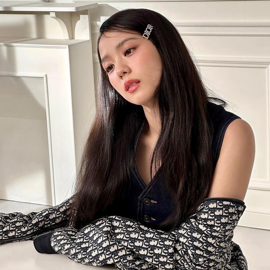 Pop Base tweet media