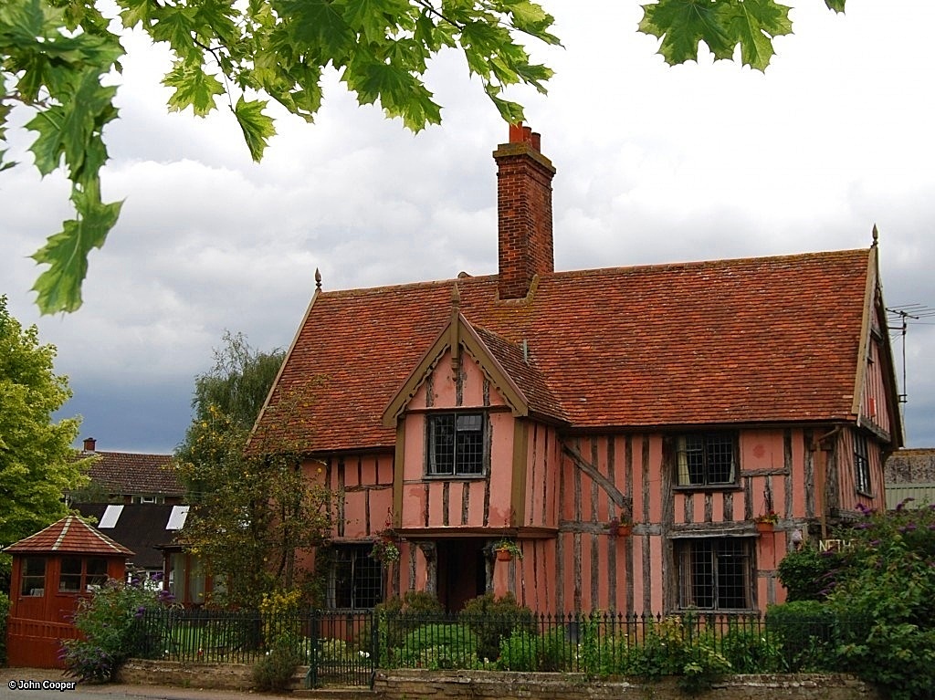 TheSuffolkMan's tweet photo. #NetherHall #Farmhouse, #Cavendish, #Suffolk. A 16th century house with exposed timber-framing https://t.co/I9Gpmely20
