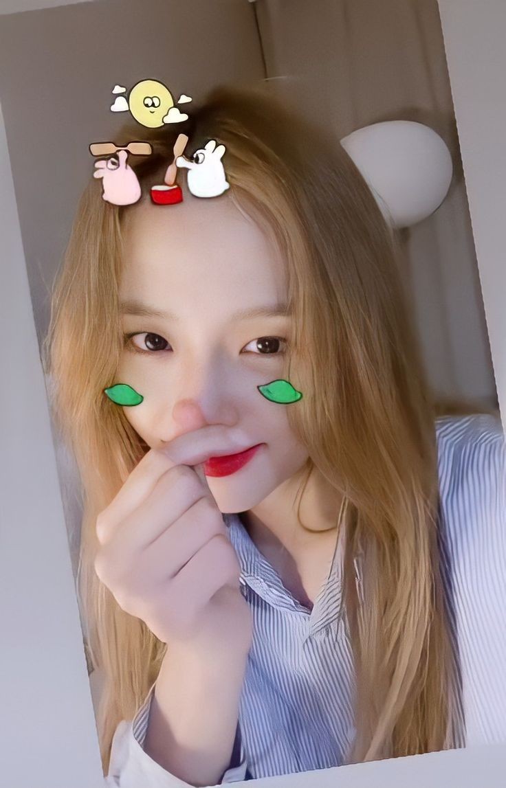 rourosiee_'s tweet photo. Oficialmente Jisoo tiene 28 años😭 este es su año, al fin sacará su solo y la va a romper ,gracias Jisoo por cuidar de las chicas y de blink , te amamos. Feliz cumpleaños a la mejor fan de hello kitty

HAPPY BIRTHDAY JISOO
#ShiningStarJISOODay
#간판올리고_문열어라_지수_생일이다 https://t.co/D1Hock15RD