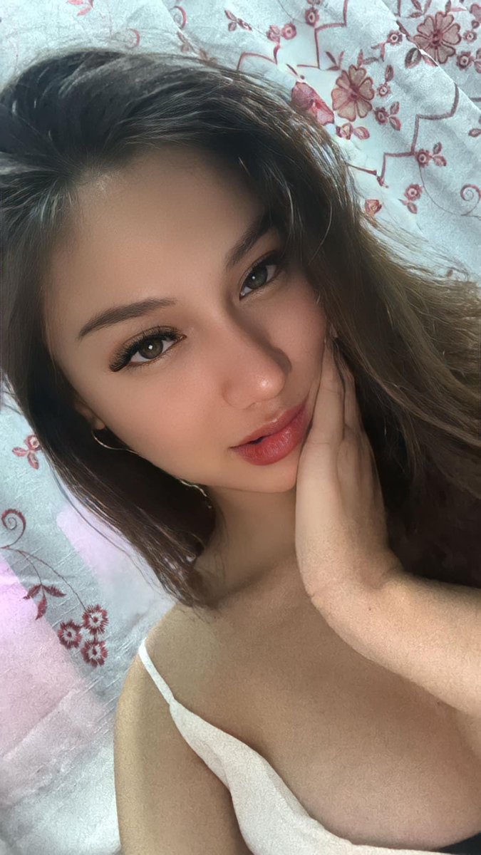 its ur babylizang🍑 tweet media
