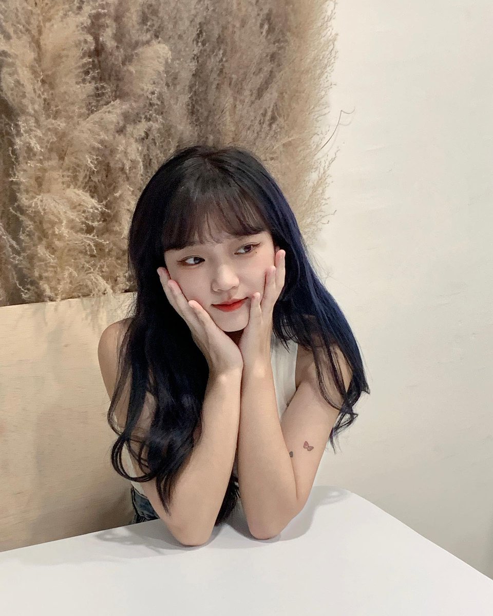 Sinyin0109's tweet photo. 各位大鸡巴哥哥弟弟们？你们觉得我要不要继续经营这账号啊？
#射屏 #射频 #射精 #意淫 #精盆 #精厕 #母狗 #母猪 #骚 #骚货 #肉便器 #欠干 #欠射 #马来西亚骚货 #马来西亚学生妹 https://t.co/rfqQfQyeUl
