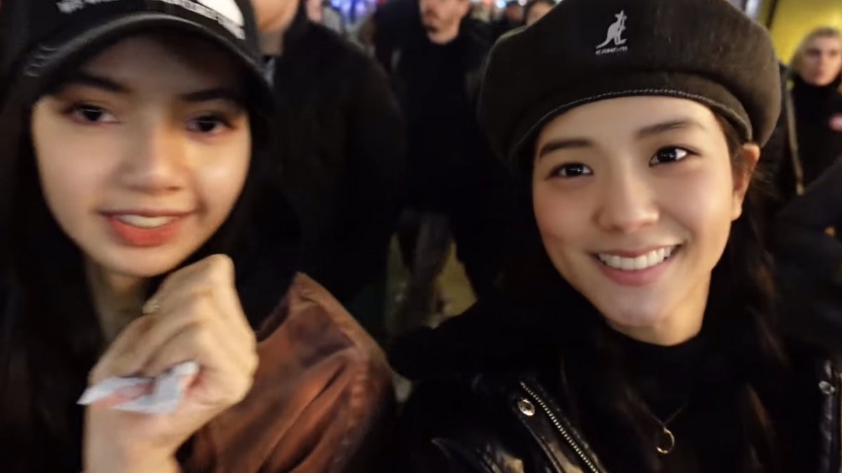 bIackpinkloops's tweet image. BABIES