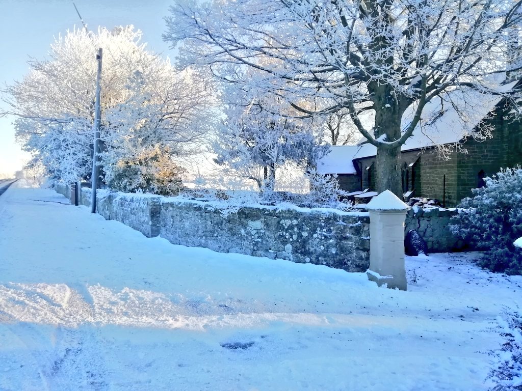 TheGablesDuddo's tweet photo. Cozy winter breaks at #Stablecotage NorthNorthumberland. 3 nights for 2 people £325. Perfect for a couple looking to relax and unwind exploring the wonders of #Northumberland. Send message or text 07854134296 for bookings and cheapest deals. Please share ❄️❄️🙏😎👍 https://t.co/DPR14dZad3