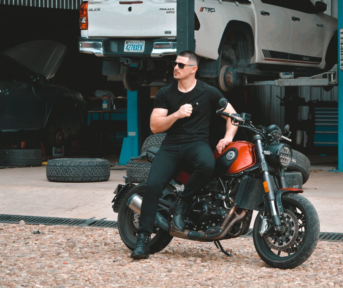 PyChamorro's tweet image. Buenasss