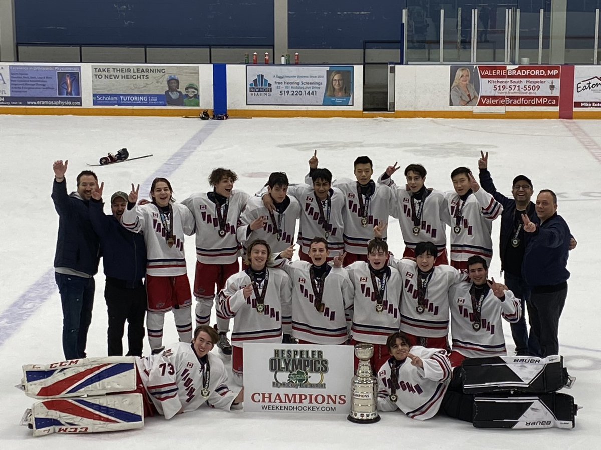 VaughanHockey's tweet photo. Congrats to the VR U16 Red team lead by Head Coach Ian Benaiah on winning the Hespeler Olympics Tournament! 2nd tourny win of the season and are undefeated to end 2022! Amazing work, proud of you all!
#cvha #vaughanhockey #VaughanRangers #iplayintheg #NYHL #everyonecanplayourgame https://t.co/NO3qRLvUj7