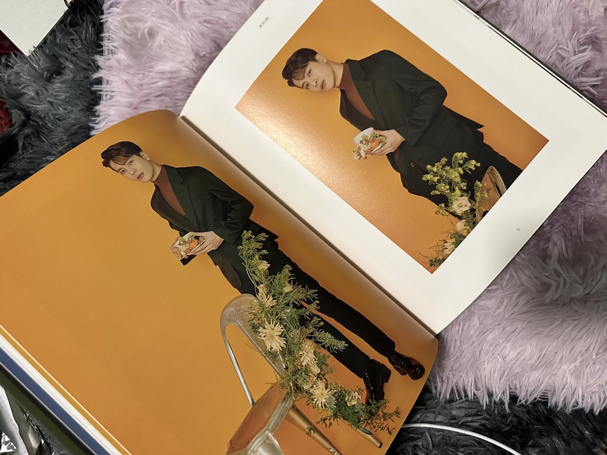 Aroundt37303493's tweet photo. 💕ฟตบ #7Edition
💸 500
🔯ตำหนิ= มุมลอก เพิ่มเติม DM
📫เหมา 50
#ตลาดนัดอากาเซ่
#ตลาดนัดอากาเซ่got7
#ตลาดนัดgot7
#ตลาดนัดอากาเซ https://t.co/3bEgfPjIhx