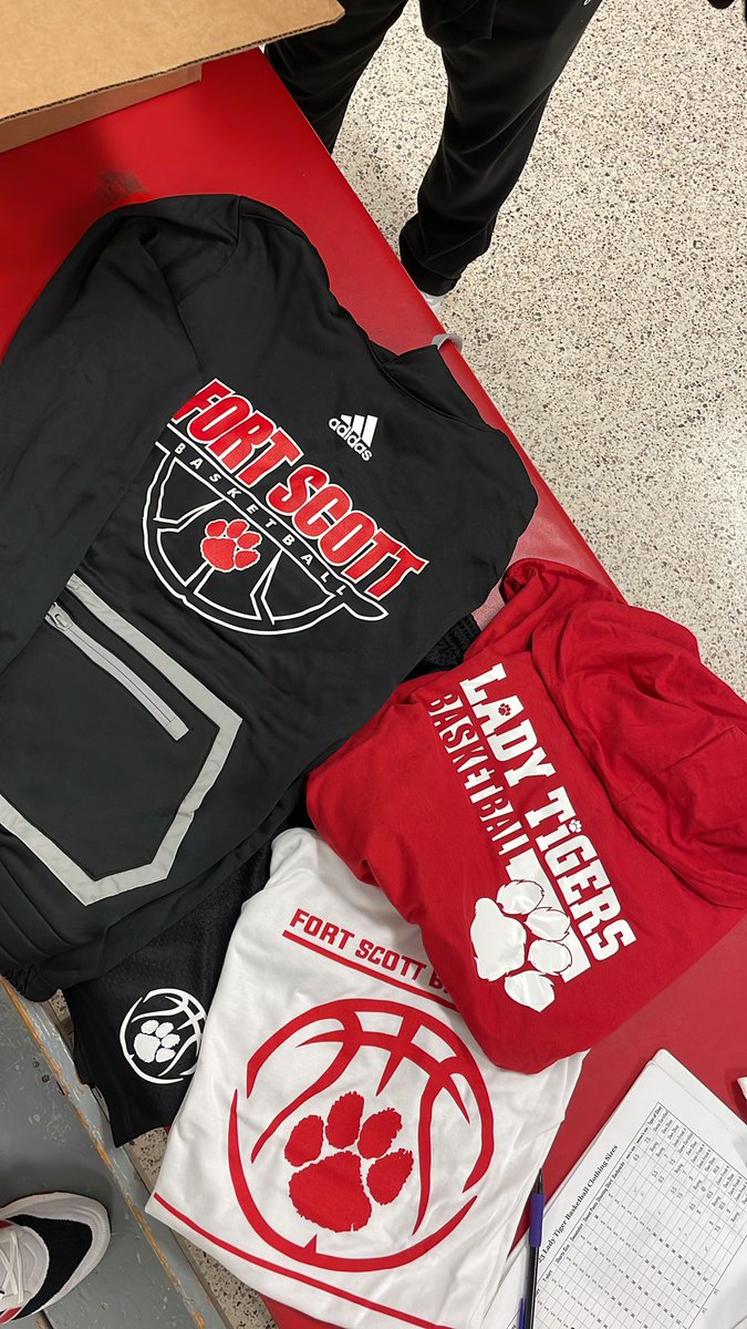 FSHS_LadyTigers's tweet photo. New Year, New look! 🎉

Thank you to Misko Sports, Jocks Nitch, and Wraine Meadows for the designs! https://t.co/sIlkRLJ2sQ