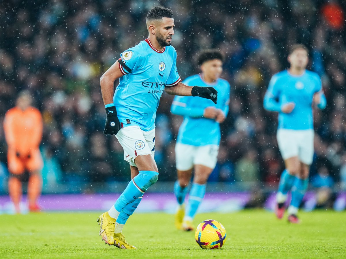 ManCityFra's tweet photo. 🎩💙 https://t.co/csi7eCjpvZ