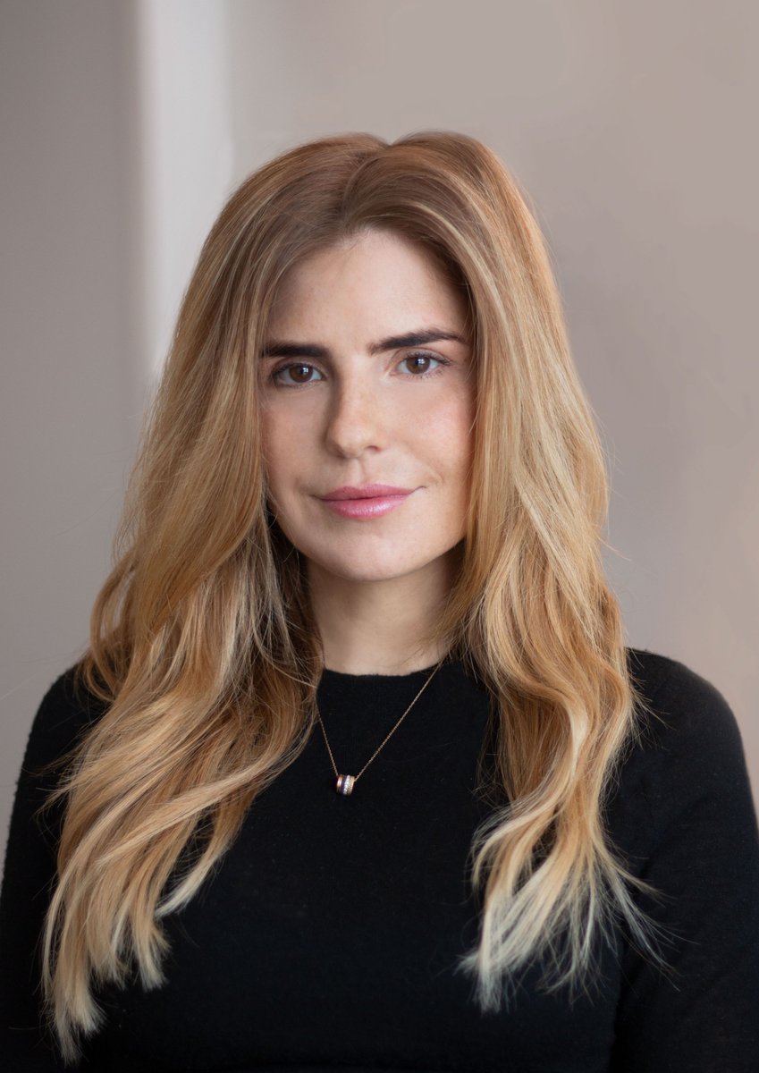 Kristen Gerweck Diaz received her J.D. from UCLA Law School before transitioning into film, theater, and television studies 🌟

“My only rule as a writer and filmmaker: to chase stories that touch something in my own soul.”