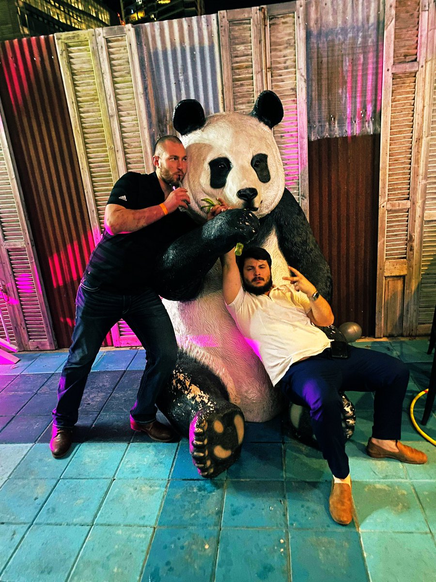 Money- gone
Liver- toasted 
Stomach- full
Great time in austin for new years with the wife and friends!