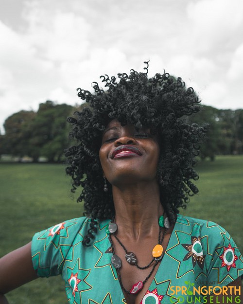YunettaSpring's tweet photo. Neuroscience proves mindfulness and meditation can help you find your happiness. https://t.co/ygUzNLE12b  ☺️ | https://t.co/WQ2DYzgsji https://t.co/dvHa10QmDT