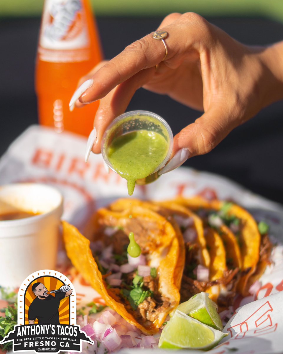 Anthonystacos1's tweet photo. New year, Same tacos.😍 https://t.co/iKo6pekHXf