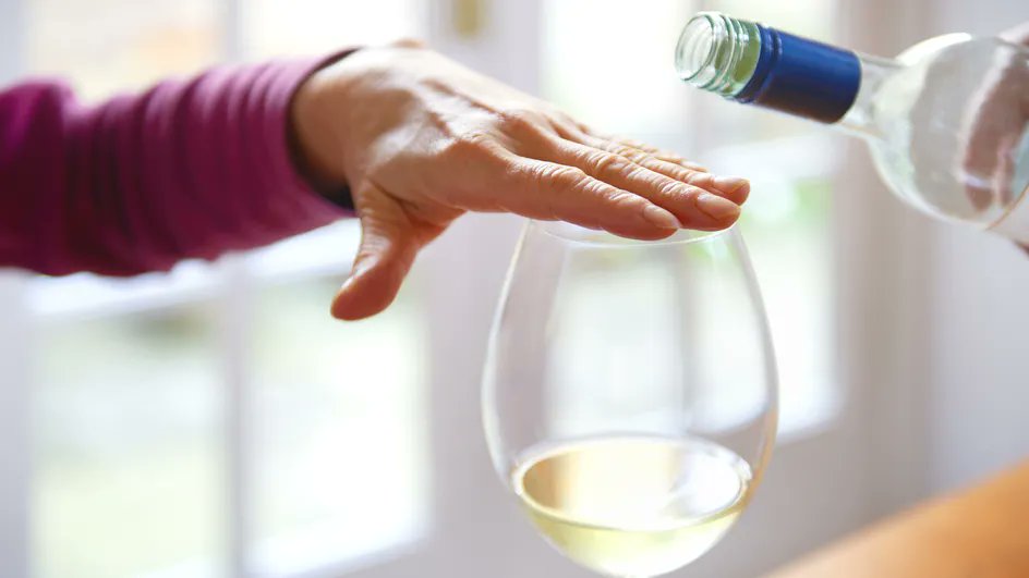 franceinfo's tweet image. Dry January : "Chacun change son rapport à l'alcool en fonction de ce qu'il peut", rappelle un addictologue

francetvinfo.fr/sante/drogue-a…