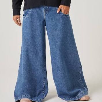 bailey moon on Twitter: "today’s outfit"