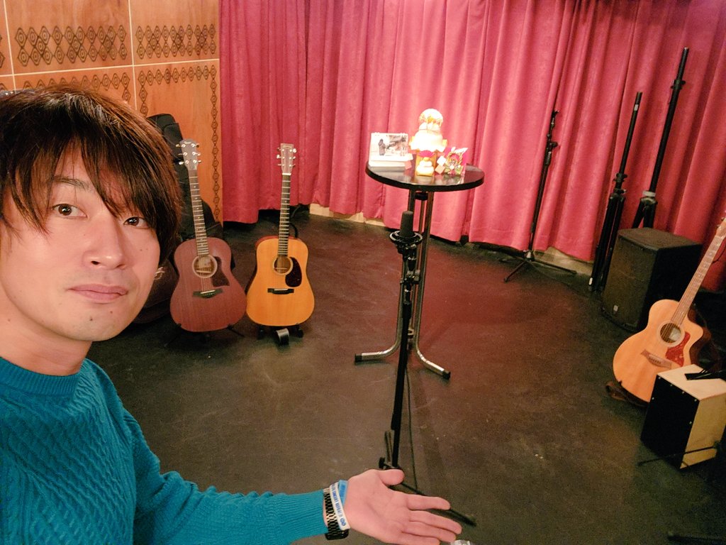 ikemens_yohei's tweet image. 新春配信ライブ！
ゲストは　#monmon さん！
とても楽しく、素晴らしい歌い初めとなりました！！
たくさんのご視聴、応援、福袋やグッズ！！
ありがとうございました！！
明日1/3も15時から！どうぞお楽しみに！！！
今日のアーカイブも6日まで♪どうぞお楽しみください♪