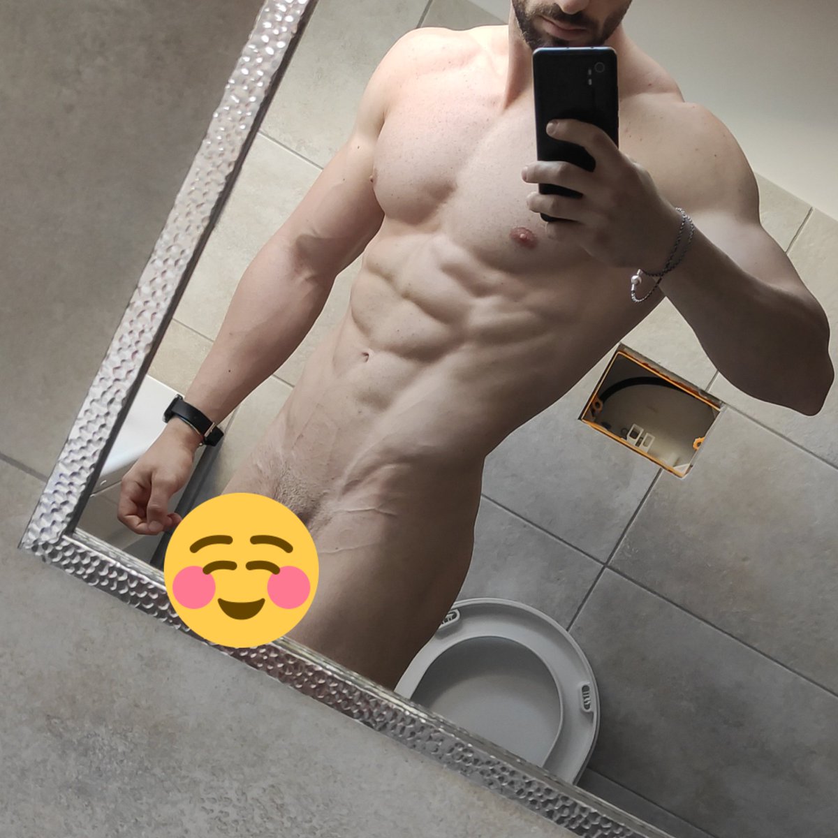 MuscularGod's tweet photo. Ciao 😊 finalmente sono anch'io su Twitter. Pubblicherò vari contenuti e se volete seguitemi qui e sul mio canale onlyfans senza censure 😘
#hot #italianboy #onlyfans #boy #dilf #twitterfiles2 #sexy #gay #bisex #collabs @GayBoysItalia @gayItalianDad @OnlyFans @official_gay https://t.co/nNImdrOVBD