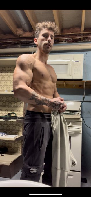 You like my muscle ??????
??https://t.co/hJctpsRvzl ?? 
????????????????????#gay #bi https://t.co/X7