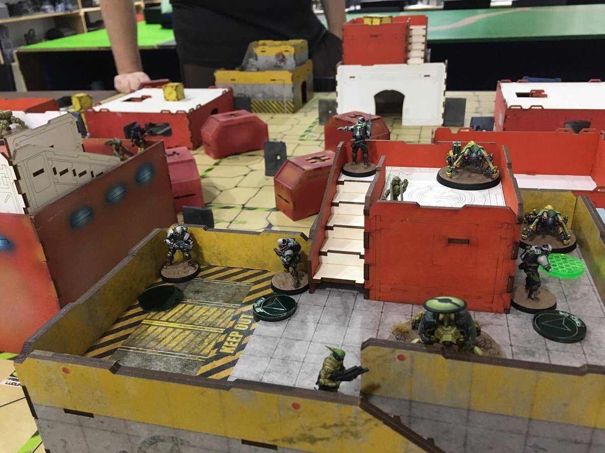 Habemus_Ludum's tweet photo. #InfinityVive
@InfinityTheGame #infinitythegame #corvusbelli #druzebayramsecurity #HabemusLudum 🎲 https://t.co/L6zM3kjk4h