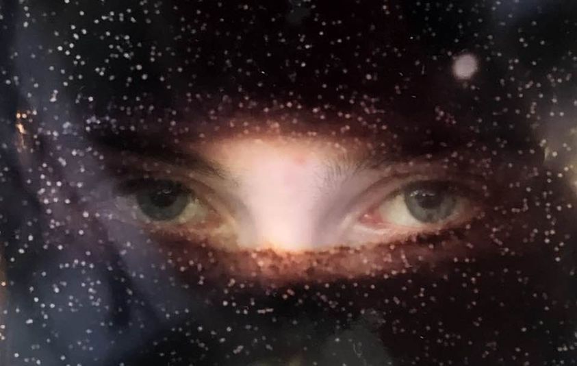 Hello, 2023 through the eyes of a 17 year old and Hubble Telescope

#HappyNewYear2023 

Image c/o <a href="/katedownie1/">Kate Downie</a>