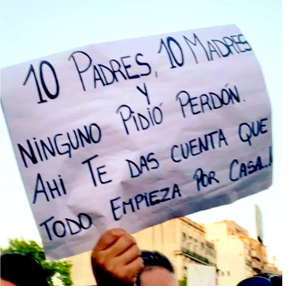 Naanu_Newells's tweet photo. JUSTICIA POR FERNANDO https://t.co/7MR8wp8guQ