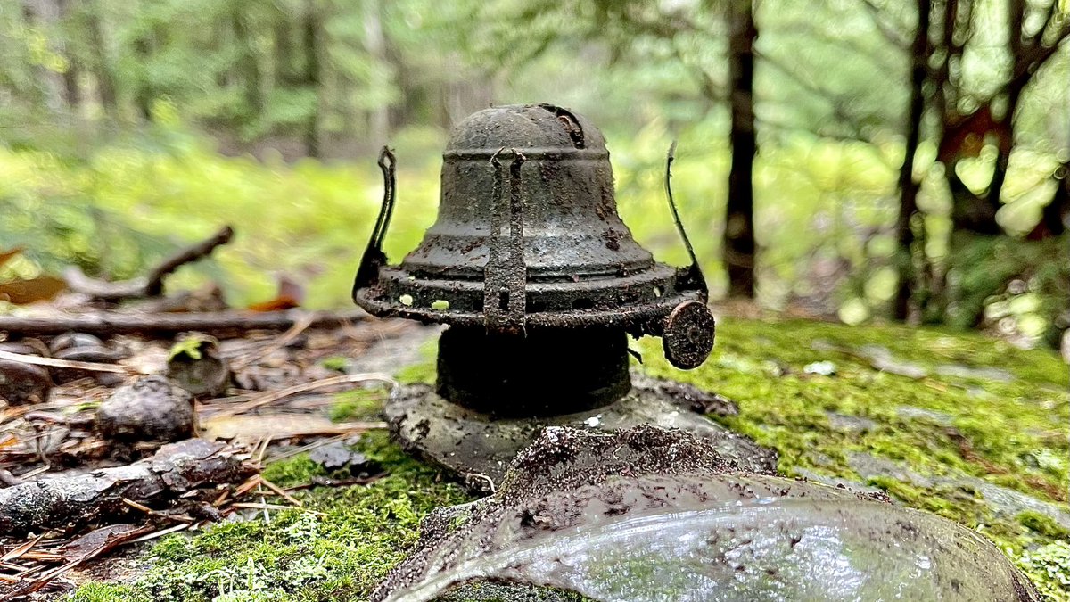 StealthDiggers's tweet photo. You never know what someone tossed out on the other side of these old rock walls until you go detecting them.
#metaldetecting #notthursday #fishermetaldetectors
https://t.co/YOGwnIaYbz https://t.co/zHIO4htGTt