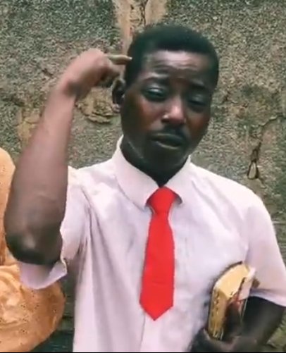 whotrendpass's tweet photo. ❓❓❓ Who remember this guy? Oya drop one of him lines 😂😂😂

Kenneth Okonkwo / Ibadan / Abuja / Hausa / Sungbalaja / Afenifere / Fancy / Kano  / Ekiti / Falz / Cubana / Nollywood / Timaya https://t.co/ootIidEH3C