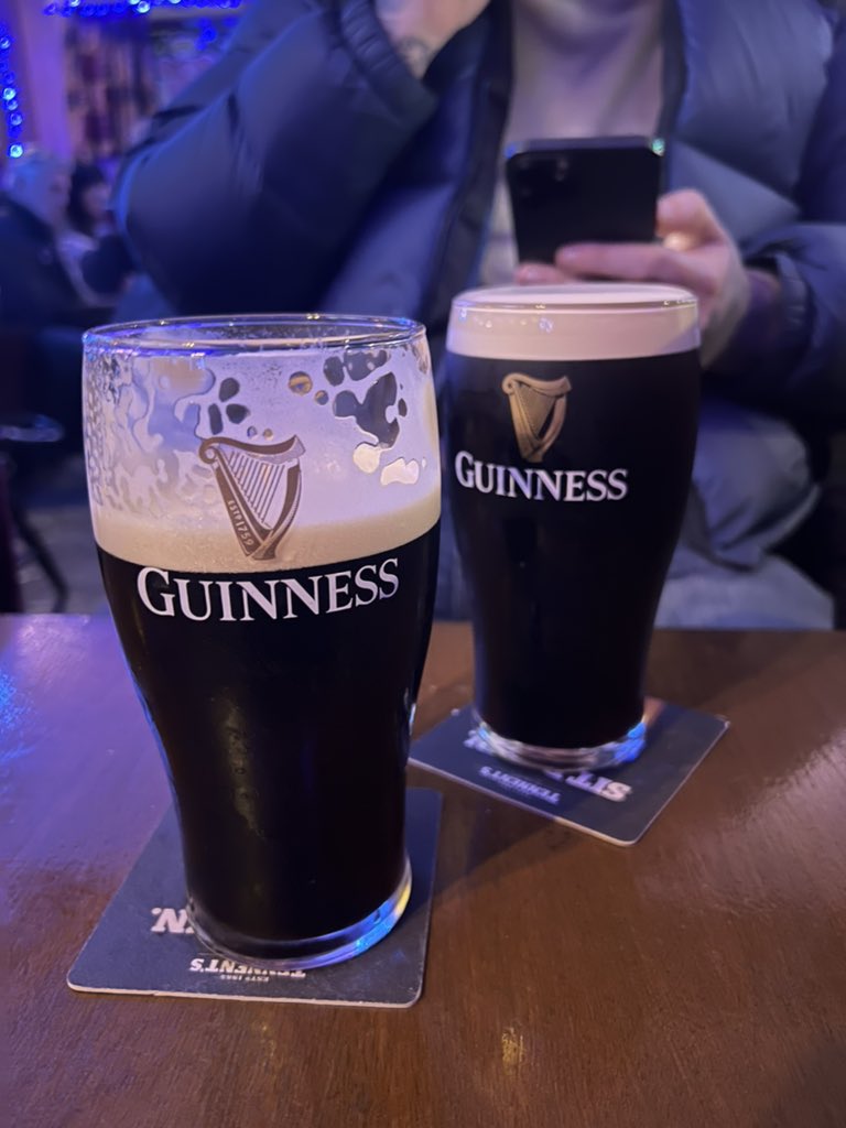 abbimoore86's tweet photo. @GuinnessGuru 
Squealing Pig, Muff
get on it https://t.co/1G9y4Lj5Rh