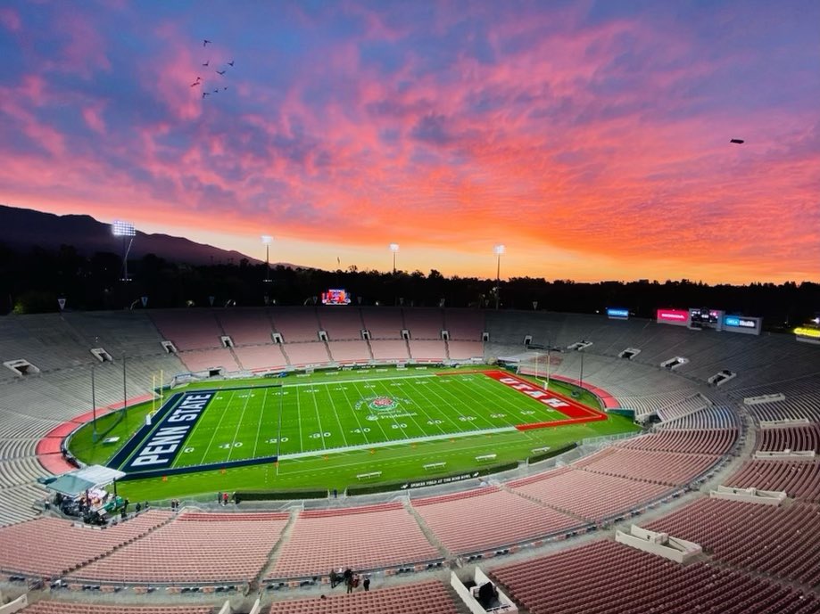 It’s time for the 109th Grandaddy of Them All @rosebowlgame🌹 🌹🌹 Let’s #GoUtes #GoUtah @Utah_Football #UnwaveringBelief!