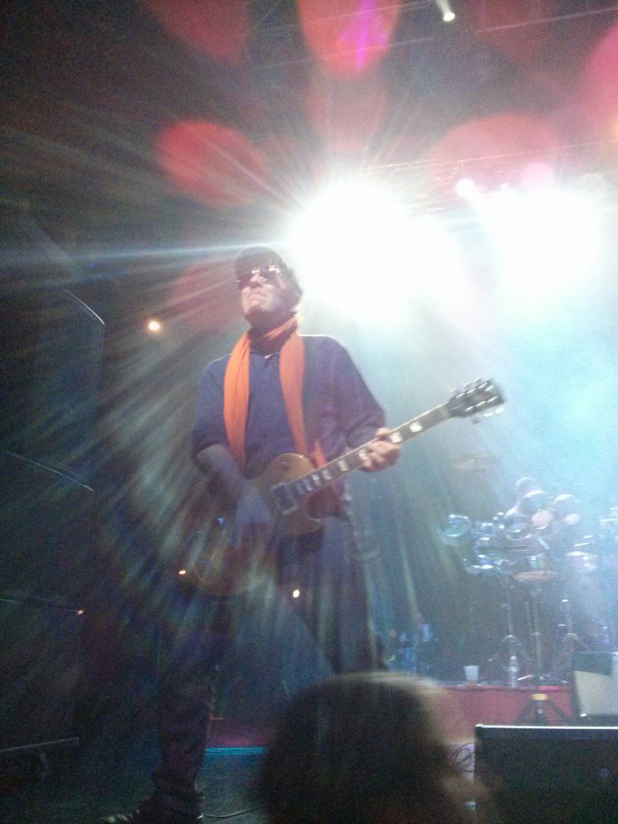 lonesailor tweet media