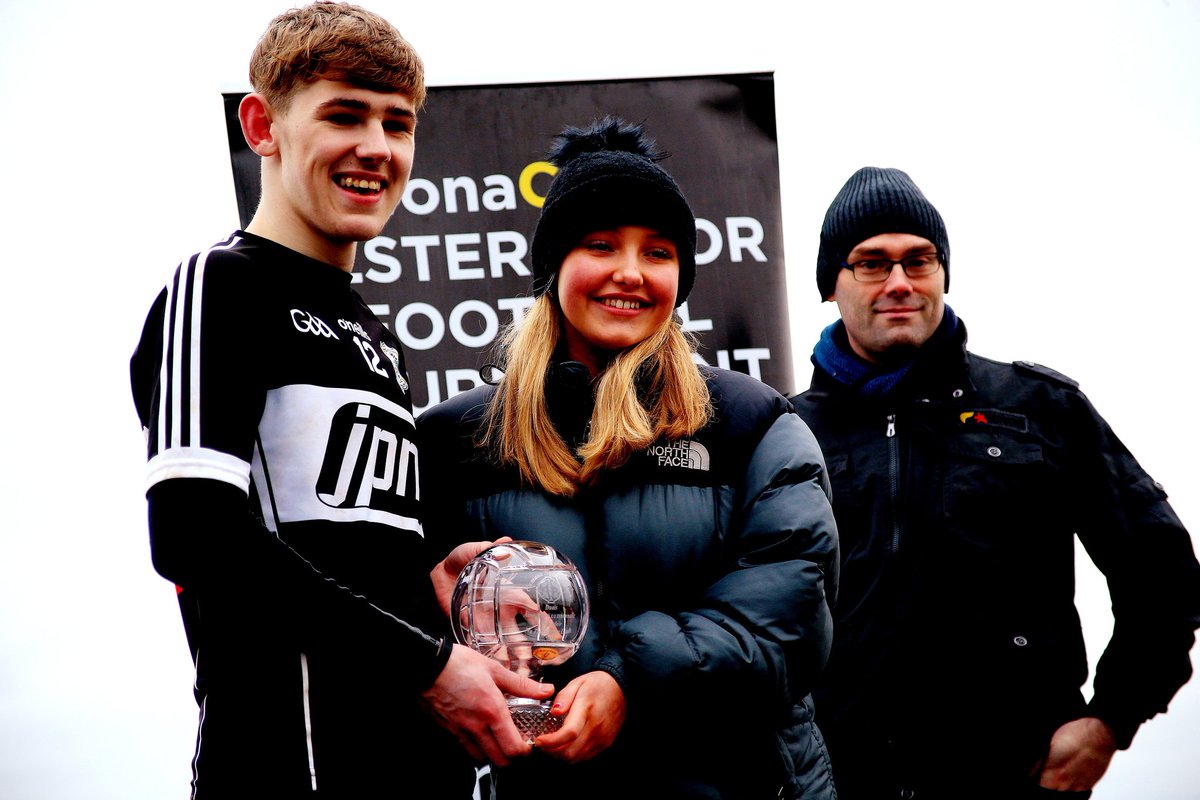 CLG Naomh Pól, Béal Feirste 🅾️ tweet media