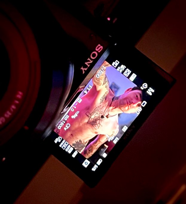 Me and who? 👀 #onlyfans #pornhub #yourmouthormine https://t.co/4barE4vA2t<a href="/tag/onlyfans"class="tags">#onlyfans</a><a href="/tag/pornhub"class="tags">#pornhub</a><a href="/tag/yourmouthormine"class="tags">#yourmouthormine</a>