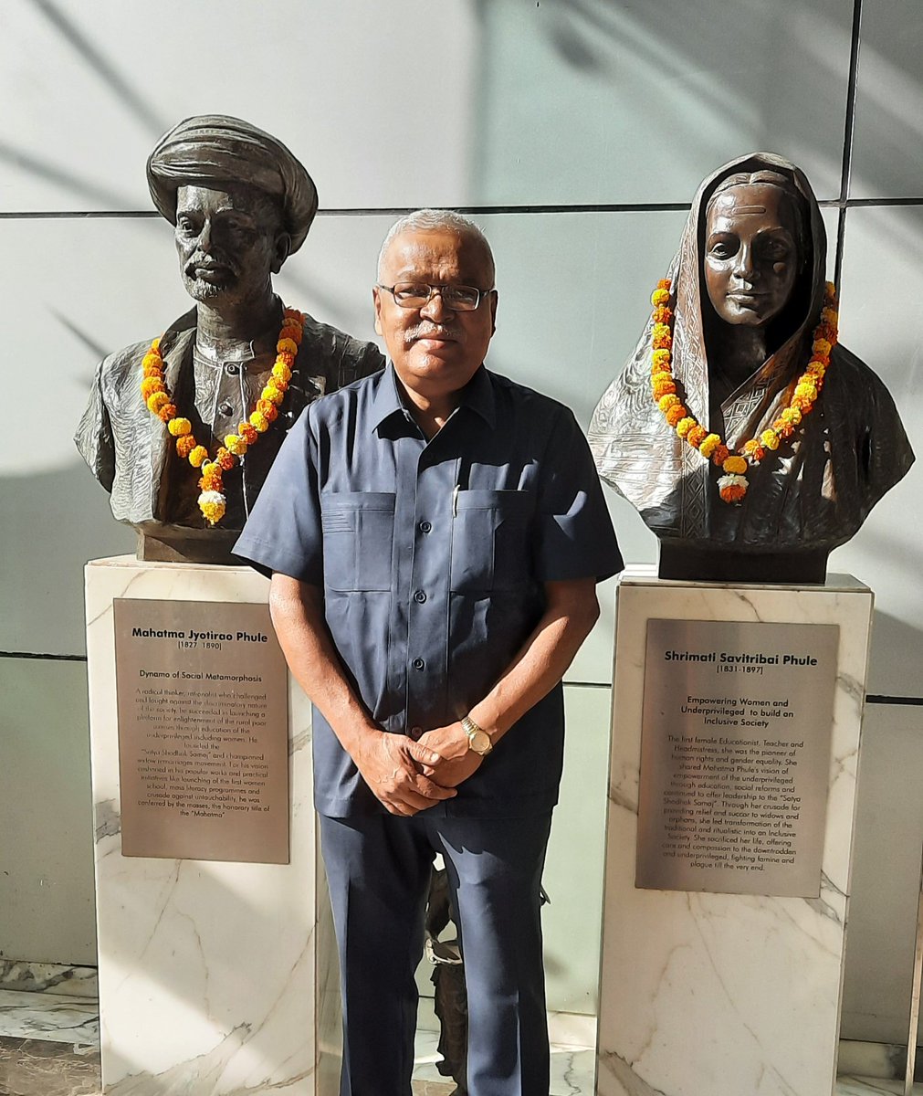 harinarke's tweet photo. ज्ञानज्योती सावित्रीबाई फुले यांना जयंतीनिमित्त विनम्र अभिवादन... https://t.co/YTONTayWlq
