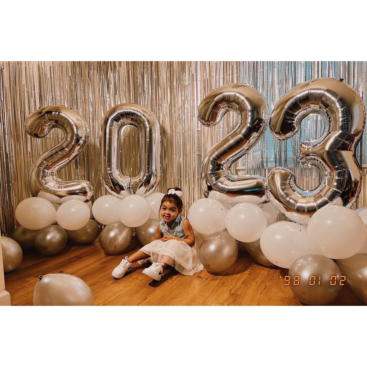 saarinha__'s tweet photo. Que 2023 seja tão mágico quanto você, meu amor ♥️ https://t.co/s5p4MosxSZ