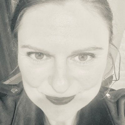 OverTheEdgeOpen's tweet image. Over The Edge Celebrates 20th Birthday at January 2023 Over The Edge: Open Reading featuring Ferdia Mac Anna, Terri Metcalfe, &amp;amp; Séan Gibbons PLUS open-mic including SHOWCASE of poets from the 2022/23 MA in Writing at University of Galway. overtheedgeliteraryevents.blogspot.com/2023/01/over-e… @artscouncil_ie