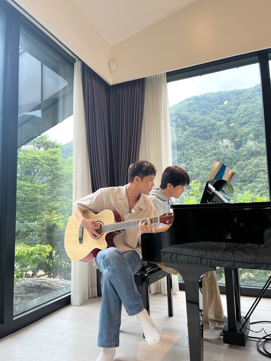 zav 🥯 tweet media