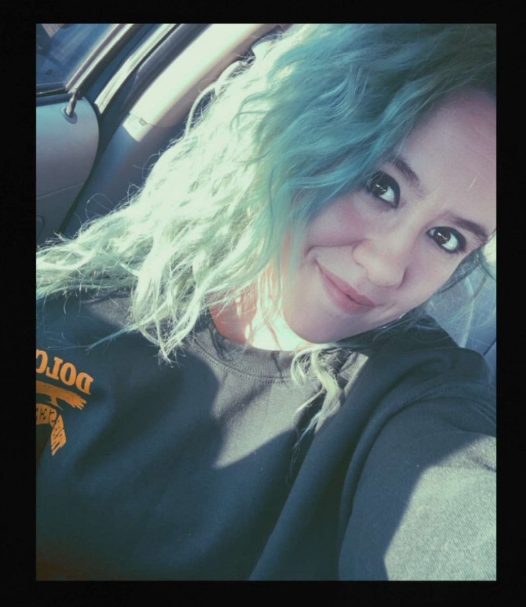 jennastringbean's tweet photo. i'm so damn lucky she's mine! https://t.co/aeUOtJkUFY
