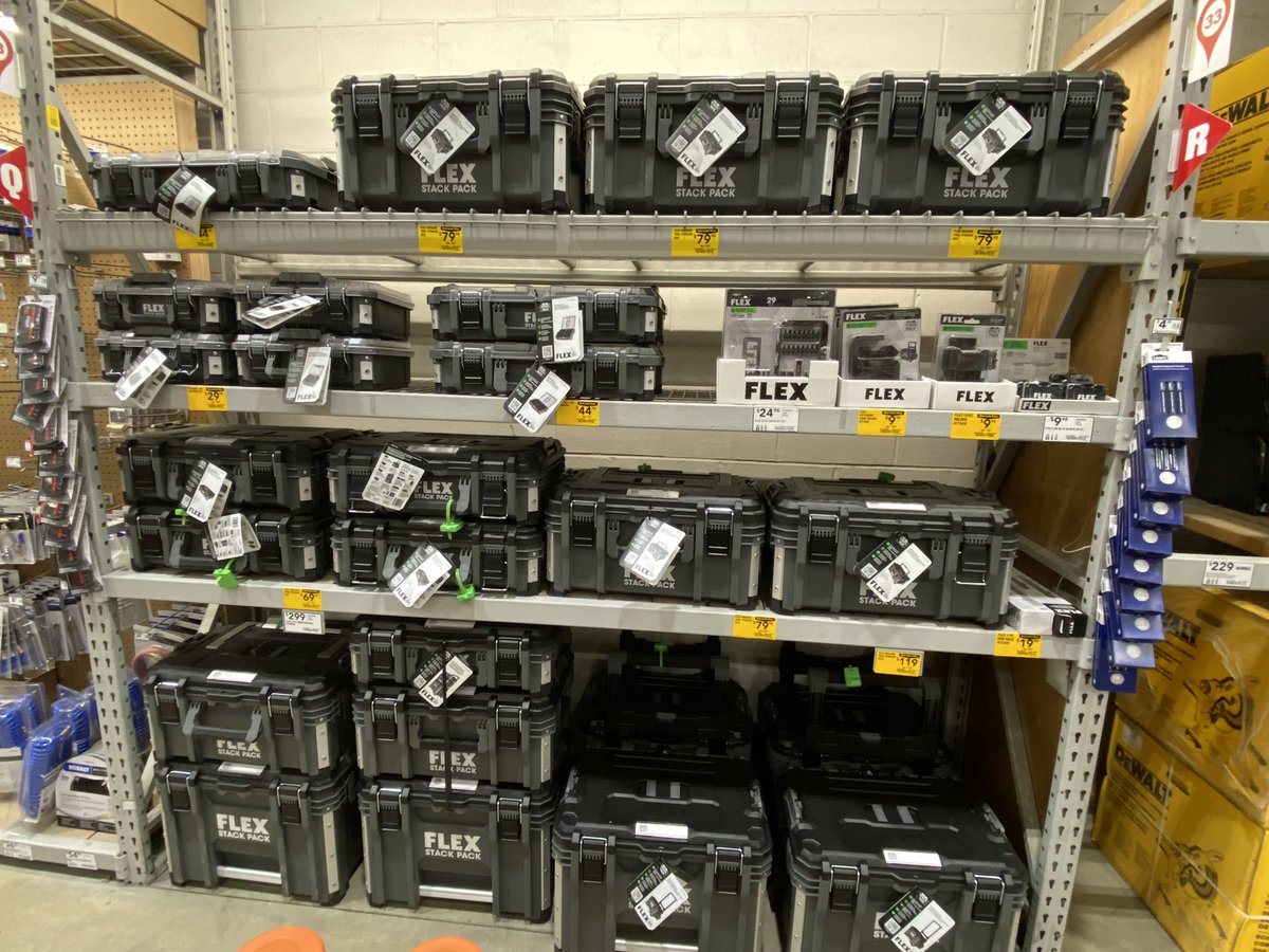 rayadee5's tweet image. When tool organization matters; Go with the Best.  #FlexToolSystem only @Lowes . #UnrivaledOrganization #ItsWhatsNext #ProToolReviews @_nicolemarie_6 @katlynzora @GusGus1016 @ryanmoringlowes @ucntf807 @BrandonMMoss @lowes439