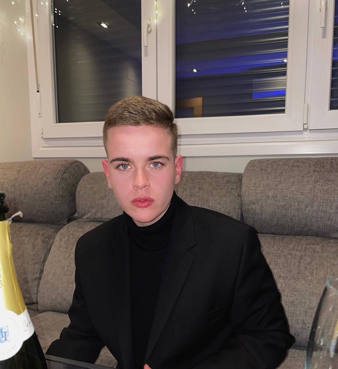 rociorc_25's tweet photo. 2023🥂 https://t.co/2ZZTpkW34c